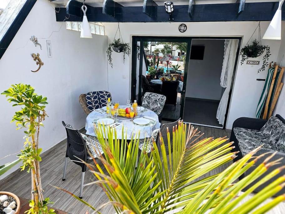 Apartamento Taisa Playa Roca Коста-Тегисе Экстерьер фото